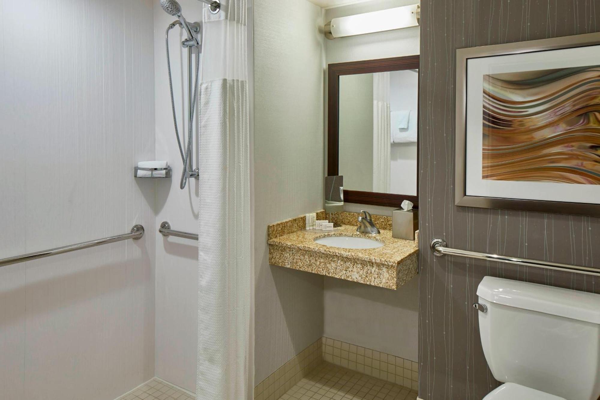 Courtyard By Marriott Albany Thruway Exterior foto